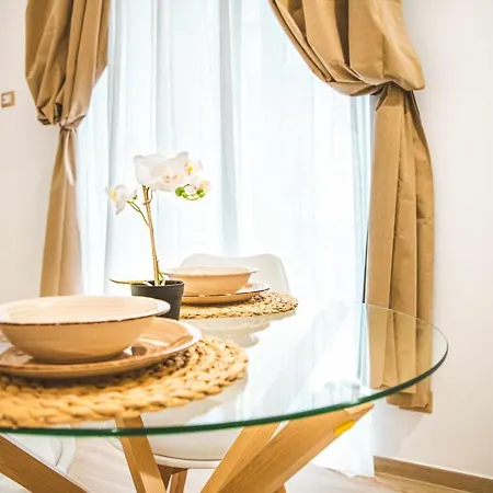 Cas358 Luxury Bari